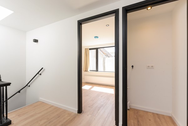 Medium property photo - Binnenwatersloot, 2611 BJ Delft